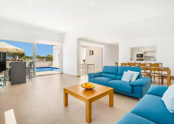 Agueda Menorca Cala Galdana (Menorca)