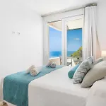 Agueda Menorca * 卡拉加尔达纳