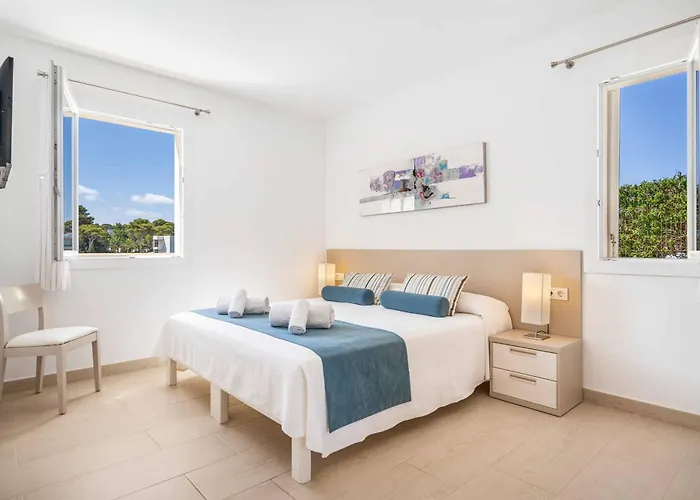 Agueda Menorca Villa Cala Galdana (Menorca)